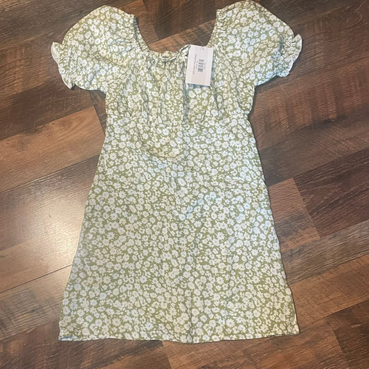 Girls green and white floral dress